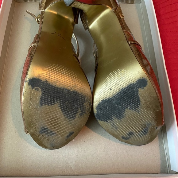 Gold Patent Heels - Picture 5 of 5